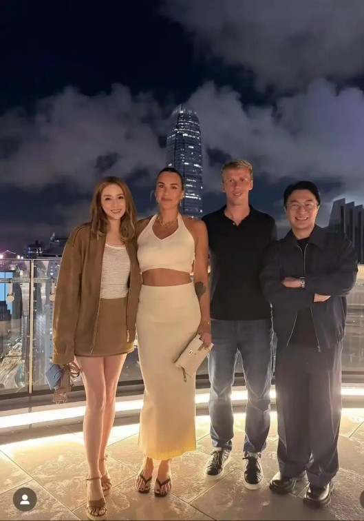 特斯拉正在“始祖鸟化”