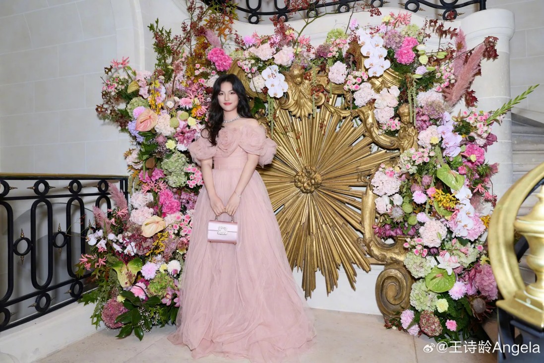 尊重艺人，抵制不实谣言