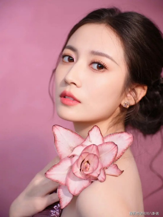 2026年第一个凌晨，杭城年轻人自己造了个“小太阳”