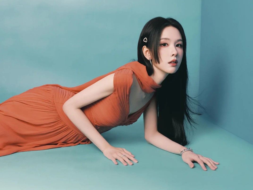 因为一颗痣，她遭到网友猛烈抨击！