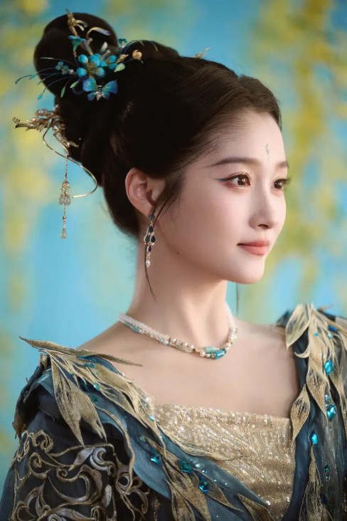 没能挤进春节档的8部电影，易烊千玺2部，黄渤有3部