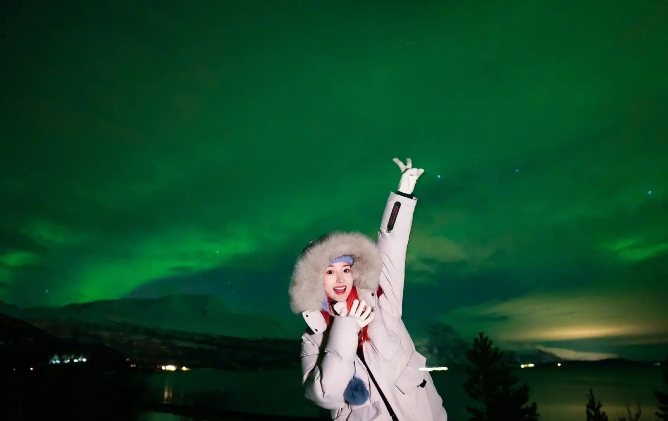 这两本“神书”，隔着9年完成了一次跨越时空的击掌