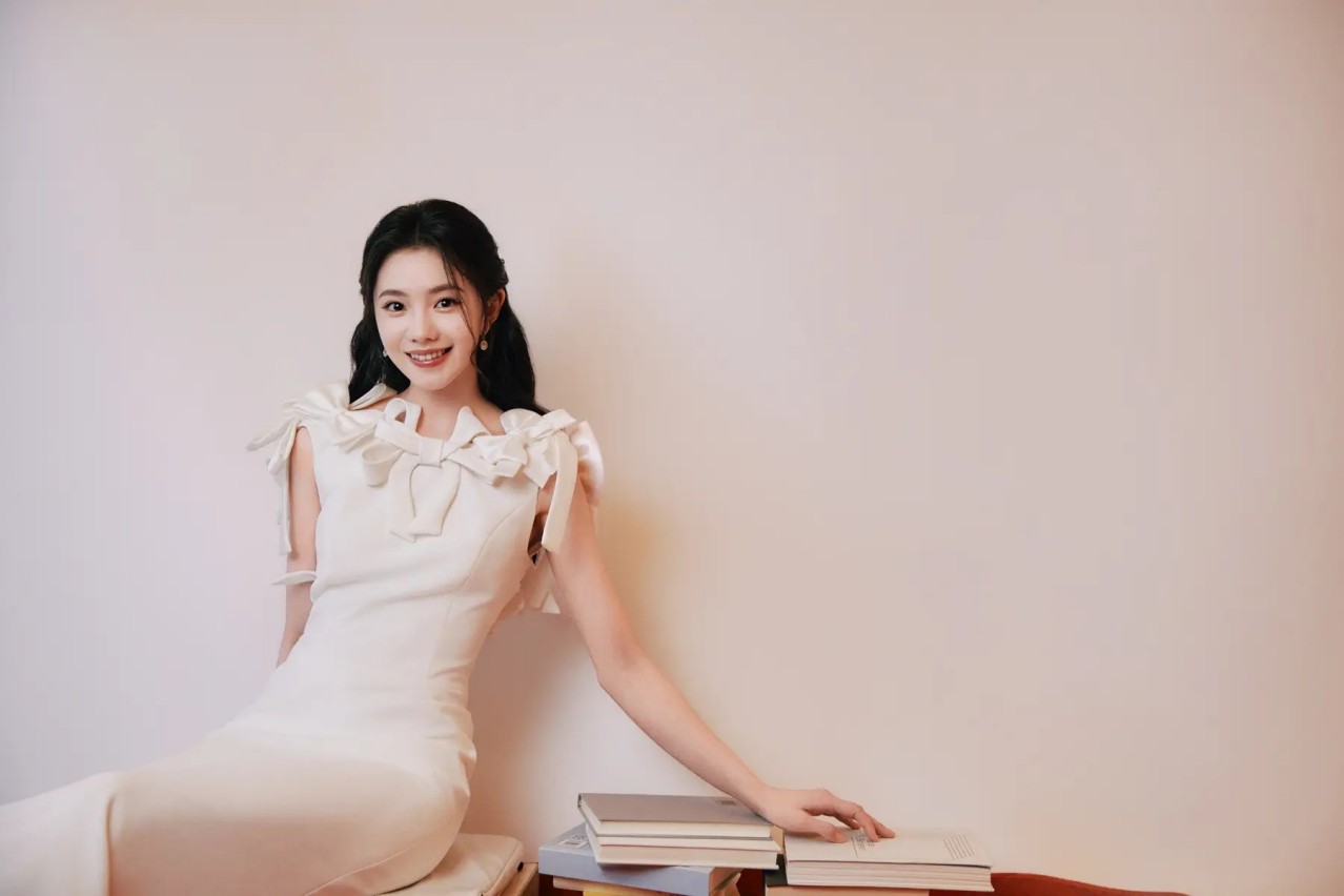 曝张雨绮影视综艺全被拒，风波后复出带货，未回应代孕插足指控